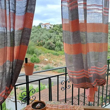 Pensión Xenios Milina