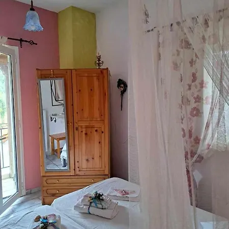 Xenios Guest house Milina