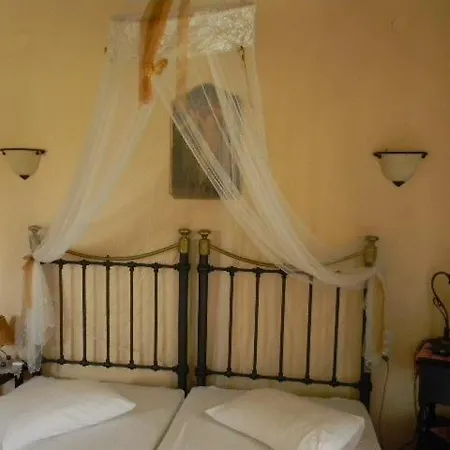 Guest house Xenios *